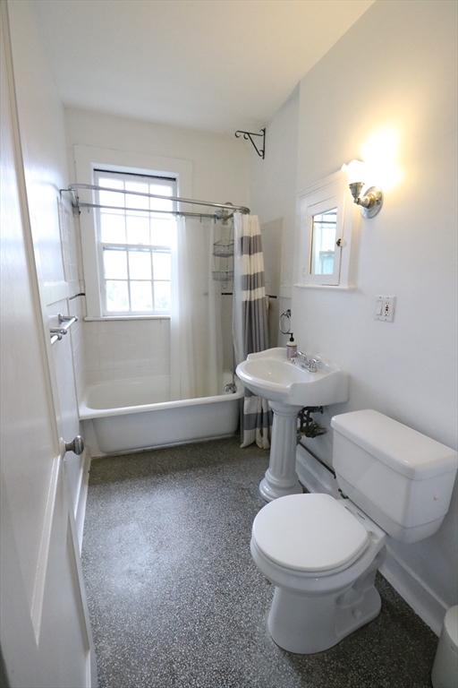 21 Chauncy St, Neighborhood Nine