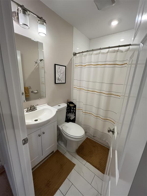 14 Flint St, East Somerville