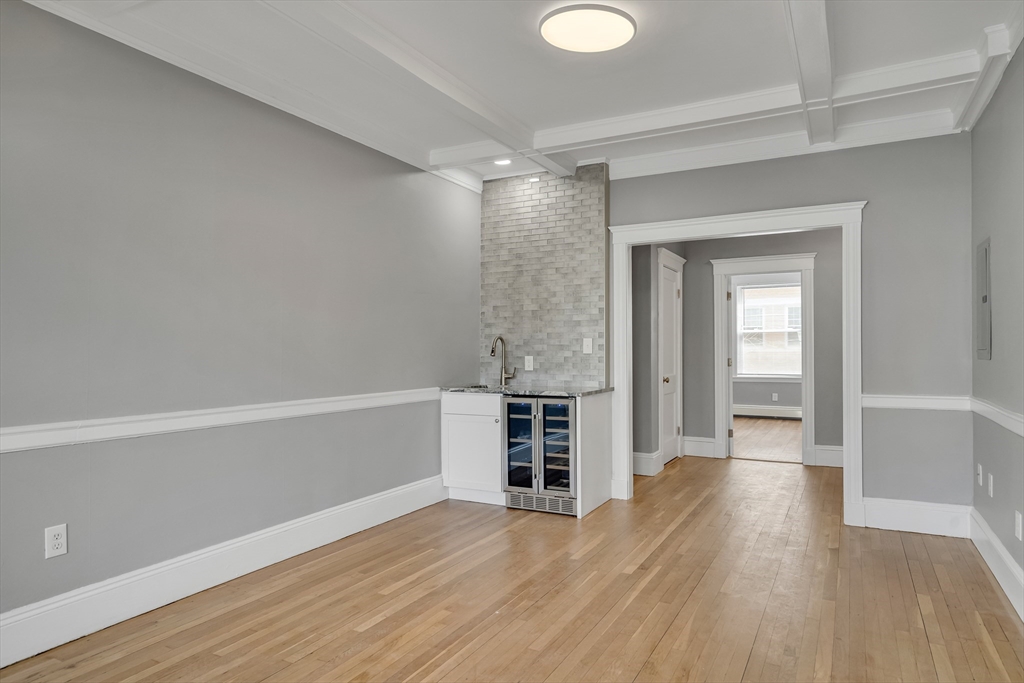 142 Sutherland Rd, Brighton