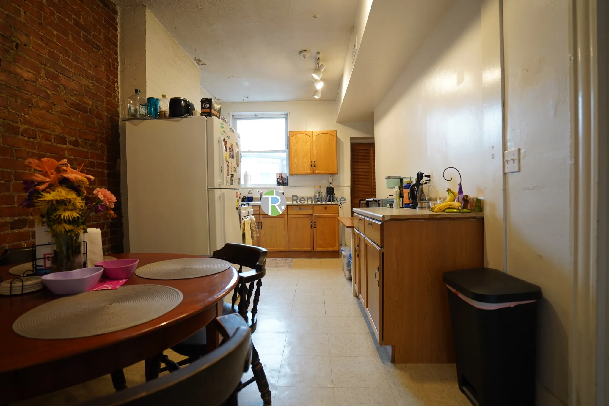 9 Vernon St, Coolidge Corner