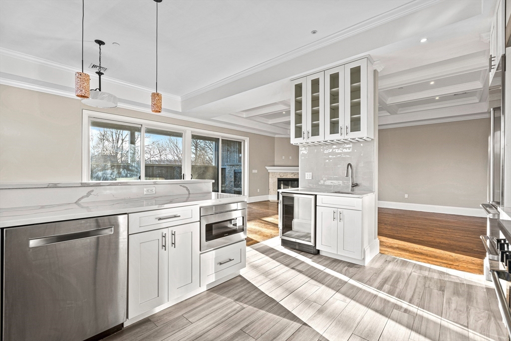 846 Main St, Winchester