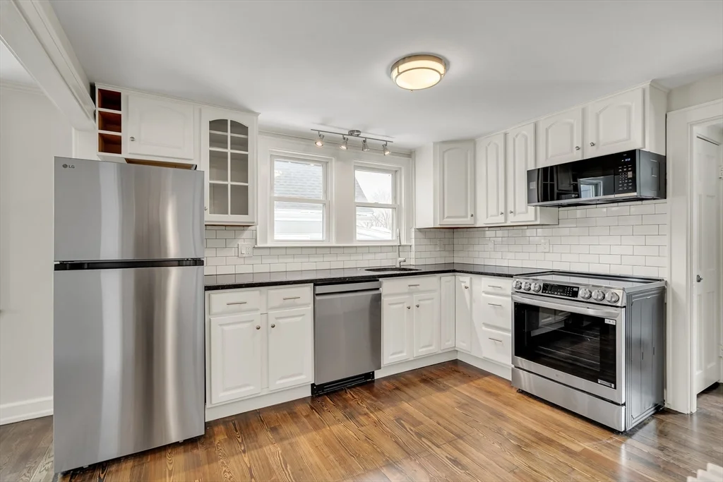 19 Fairview Ave, Malden