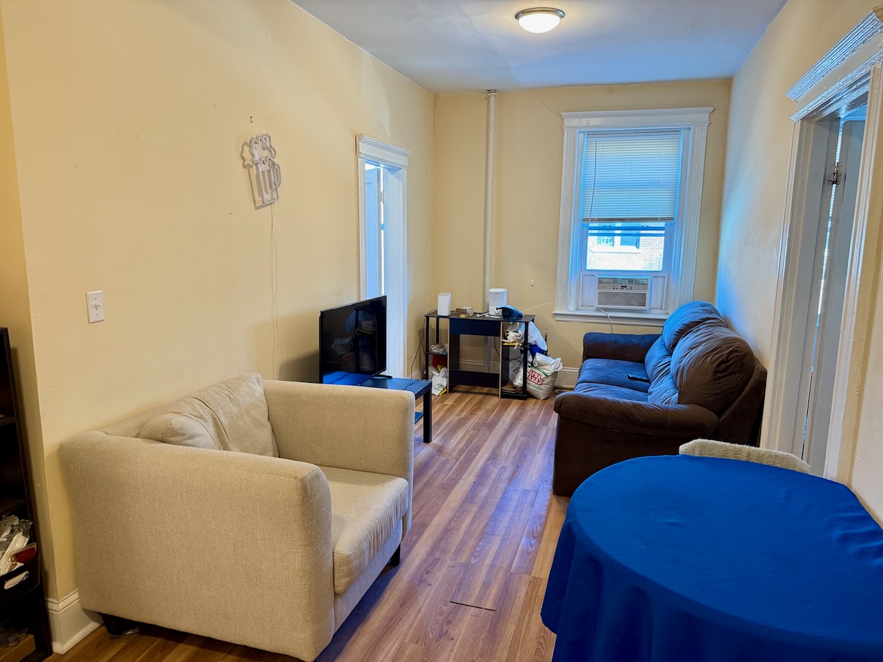 26 Park Vale Ave, Brighton