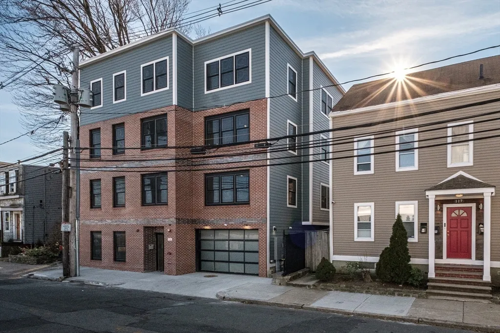 121 Addison St, East Boston