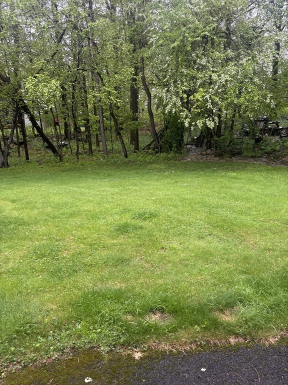 837 Partridgeville Rd, Athol