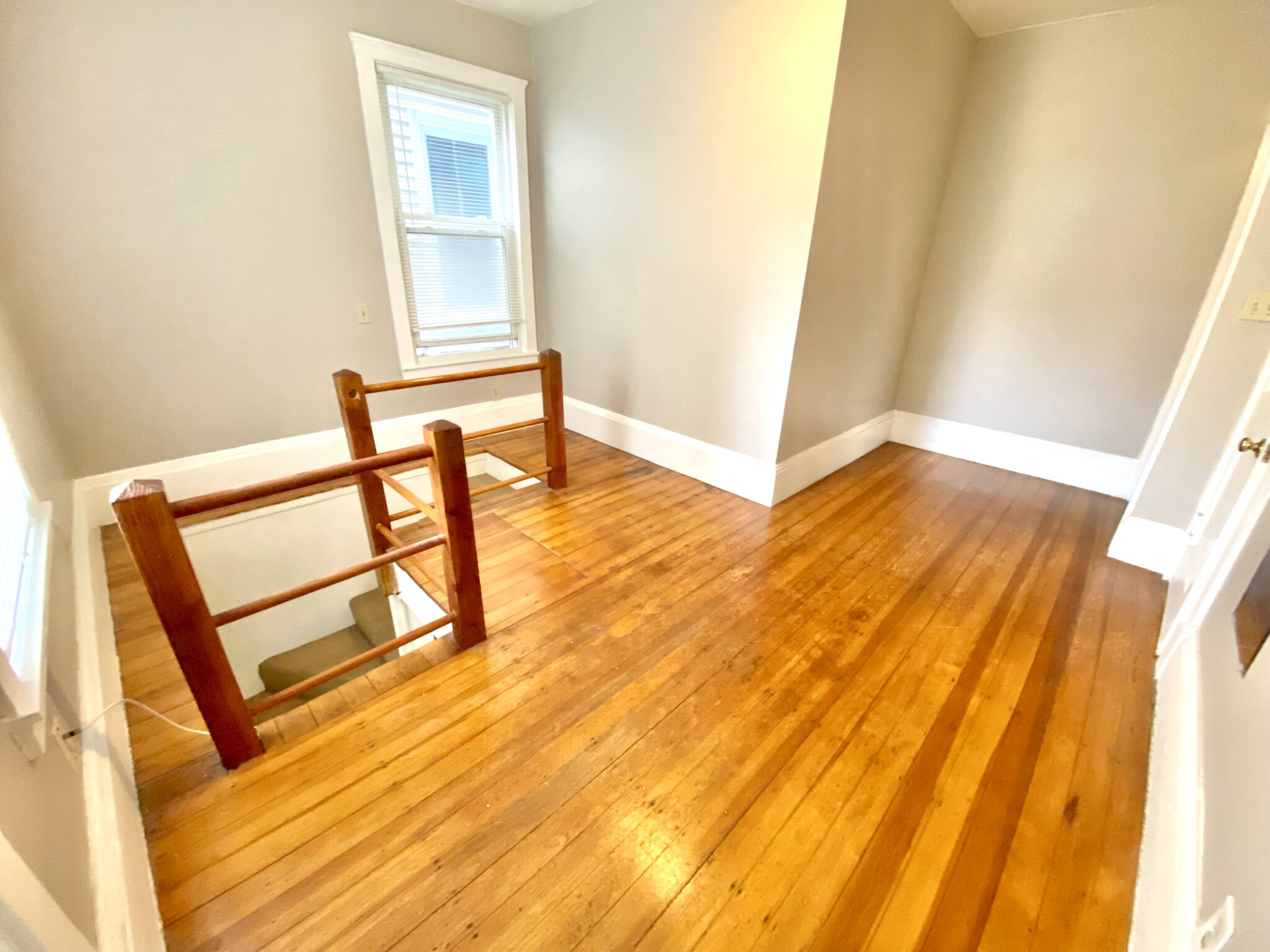 32 Fairmont Ave, Cambridgeport