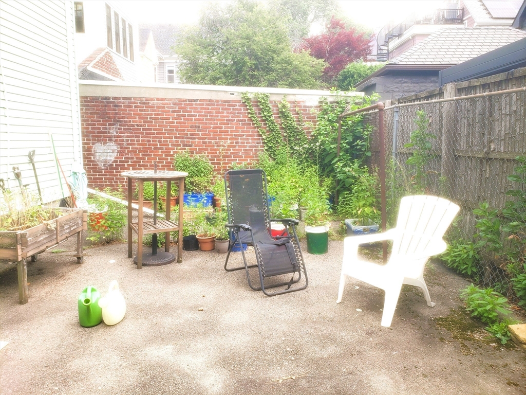 19 Burnside Ave, Spring Hill