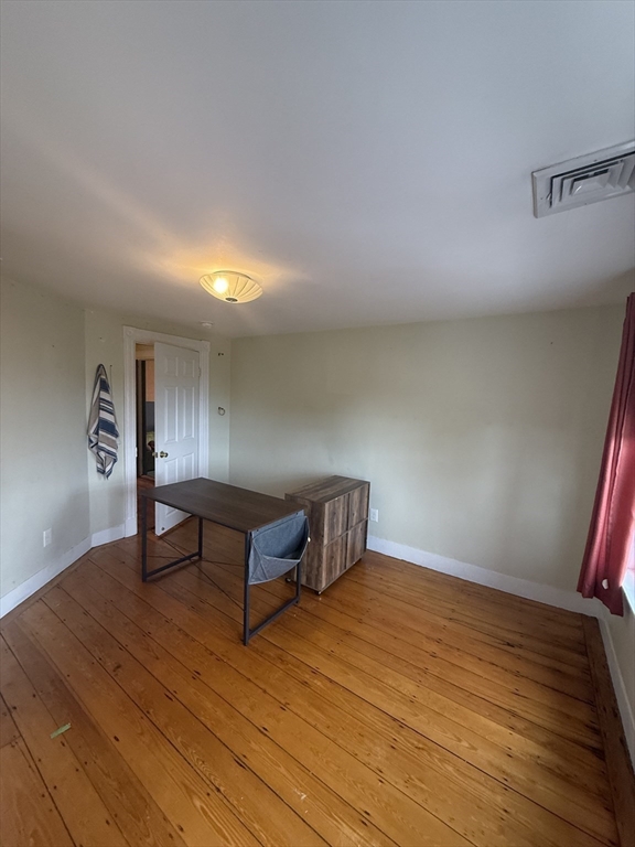 110 Quincy Ave, Winthrop