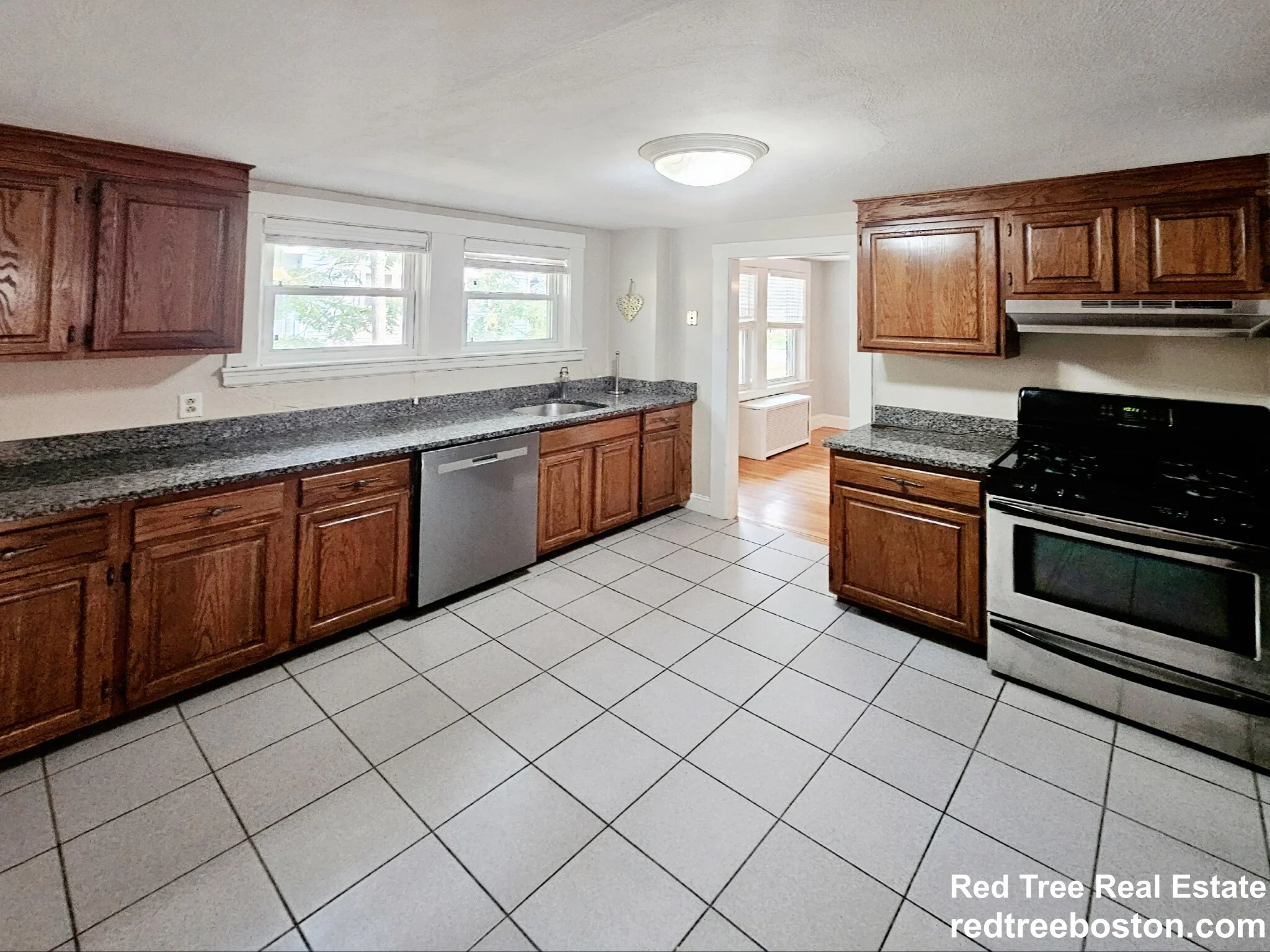 9 Keefe Ave, Newton Upper Falls