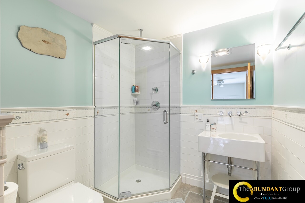 54 Trowbridge St, Mid-Cambridge