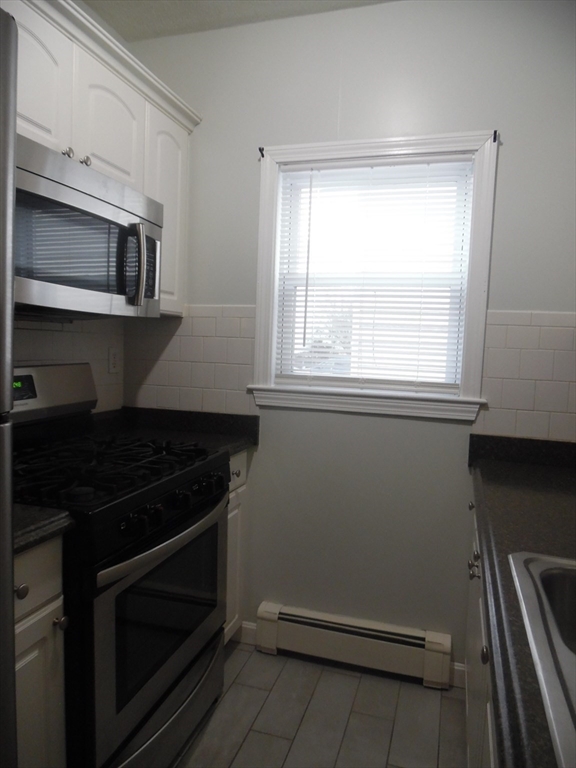 1226 North Main St, Fall River