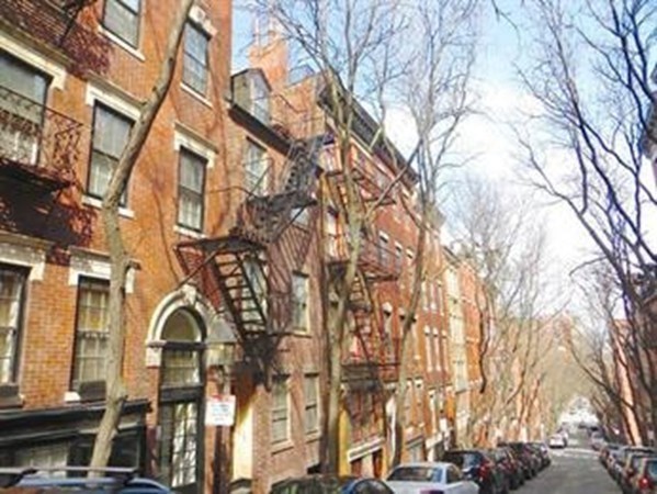 53 Garden St, Beacon Hill