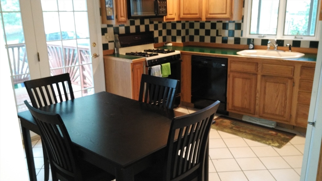 87 Freeman St, Auburndale