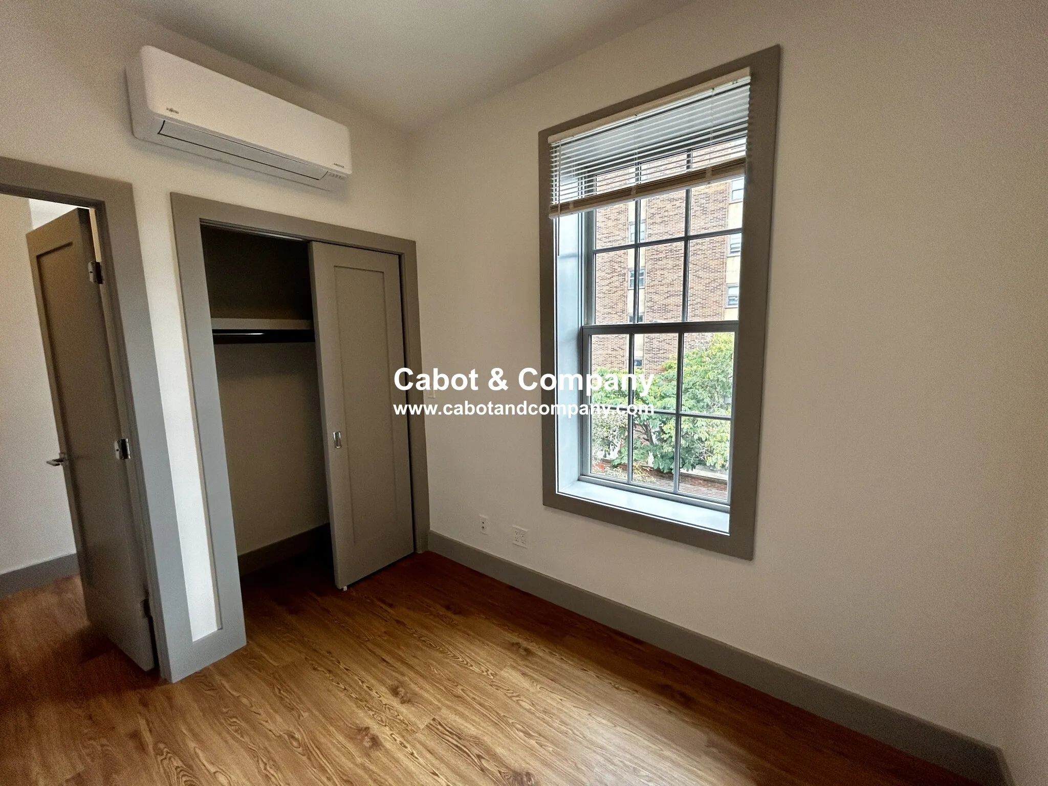 86 Saint Botolph St, Back Bay