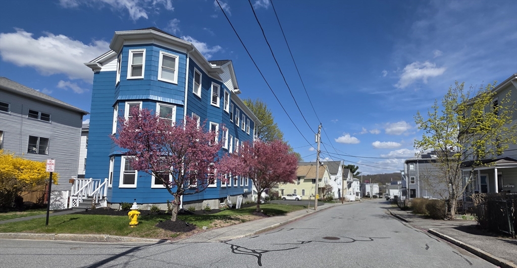 20 Reeves St, Quinsigamond Valley