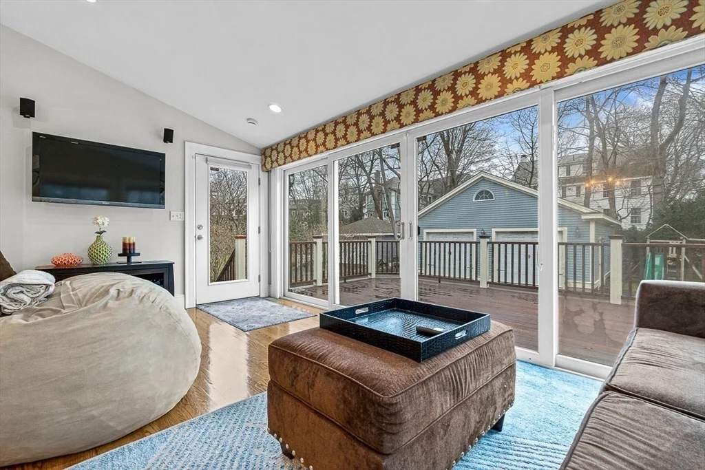 34 Glen Rd, Winchester