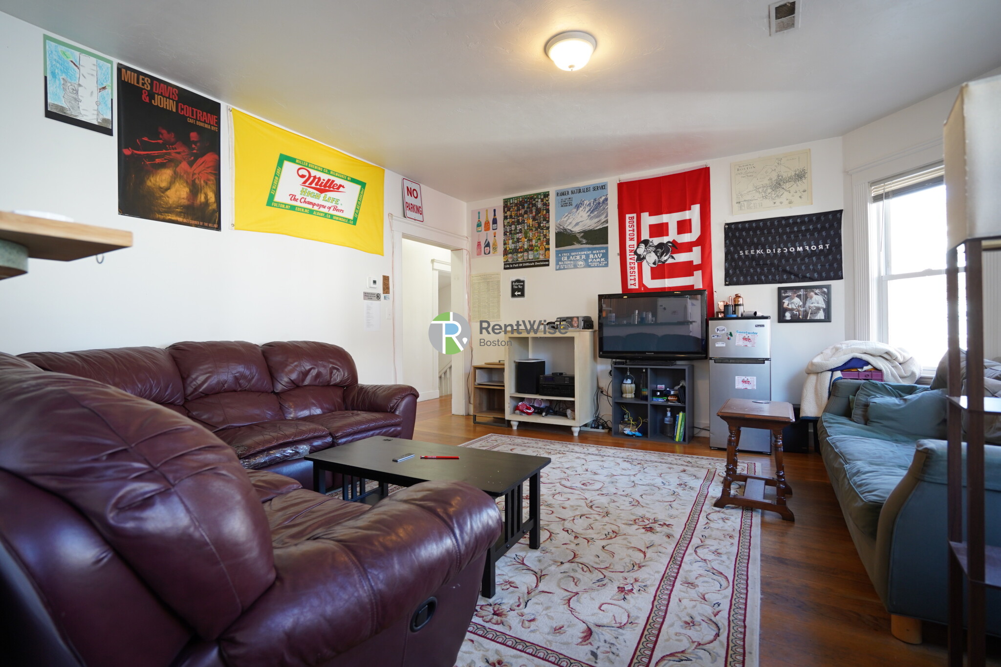 51 Gardner St, Allston