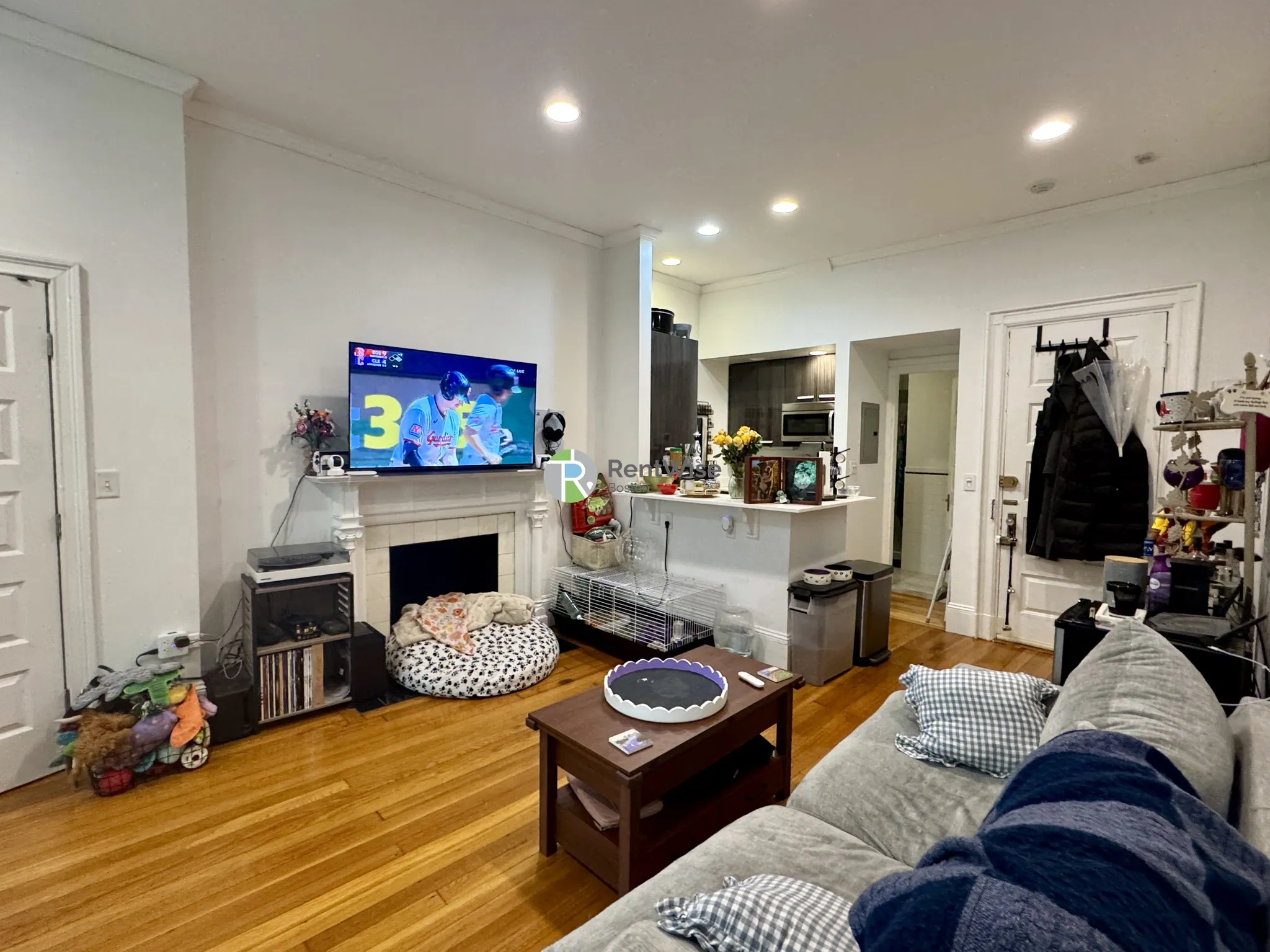 379 Commonwealth Ave, Back Bay