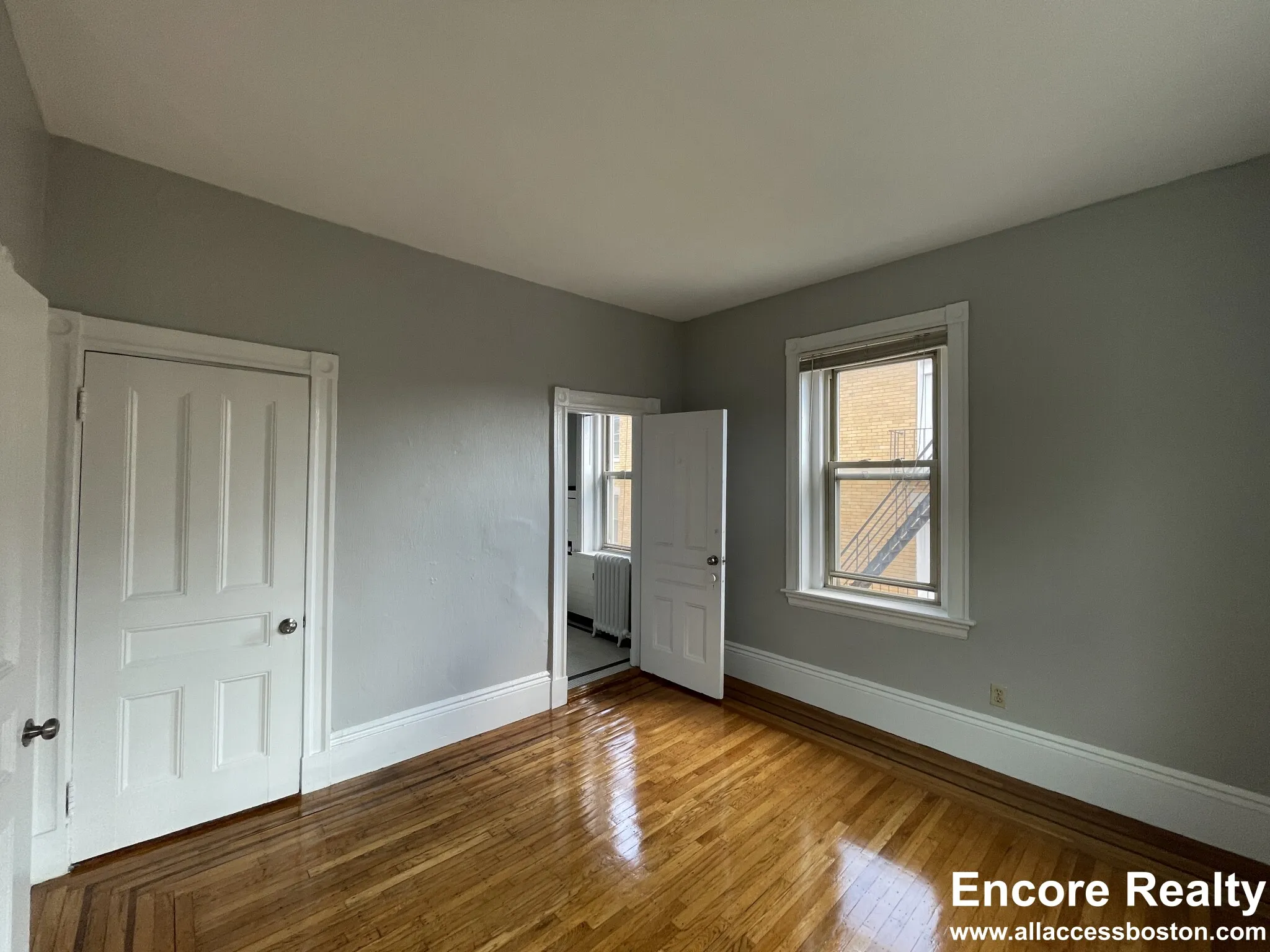 11 Park St, Coolidge Corner