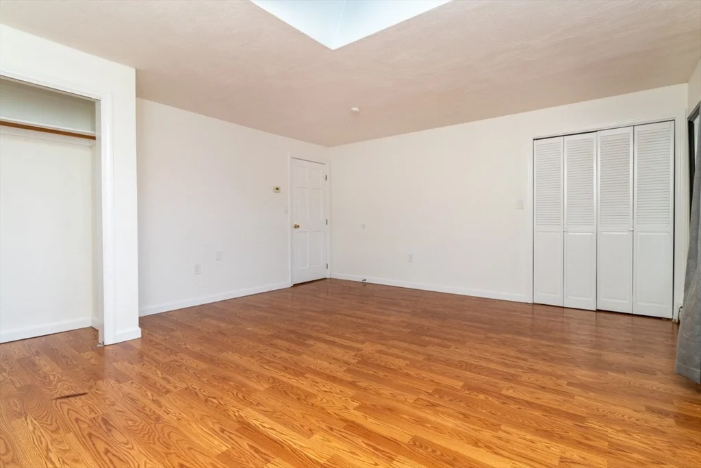 82 Glendower Rd, Roslindale