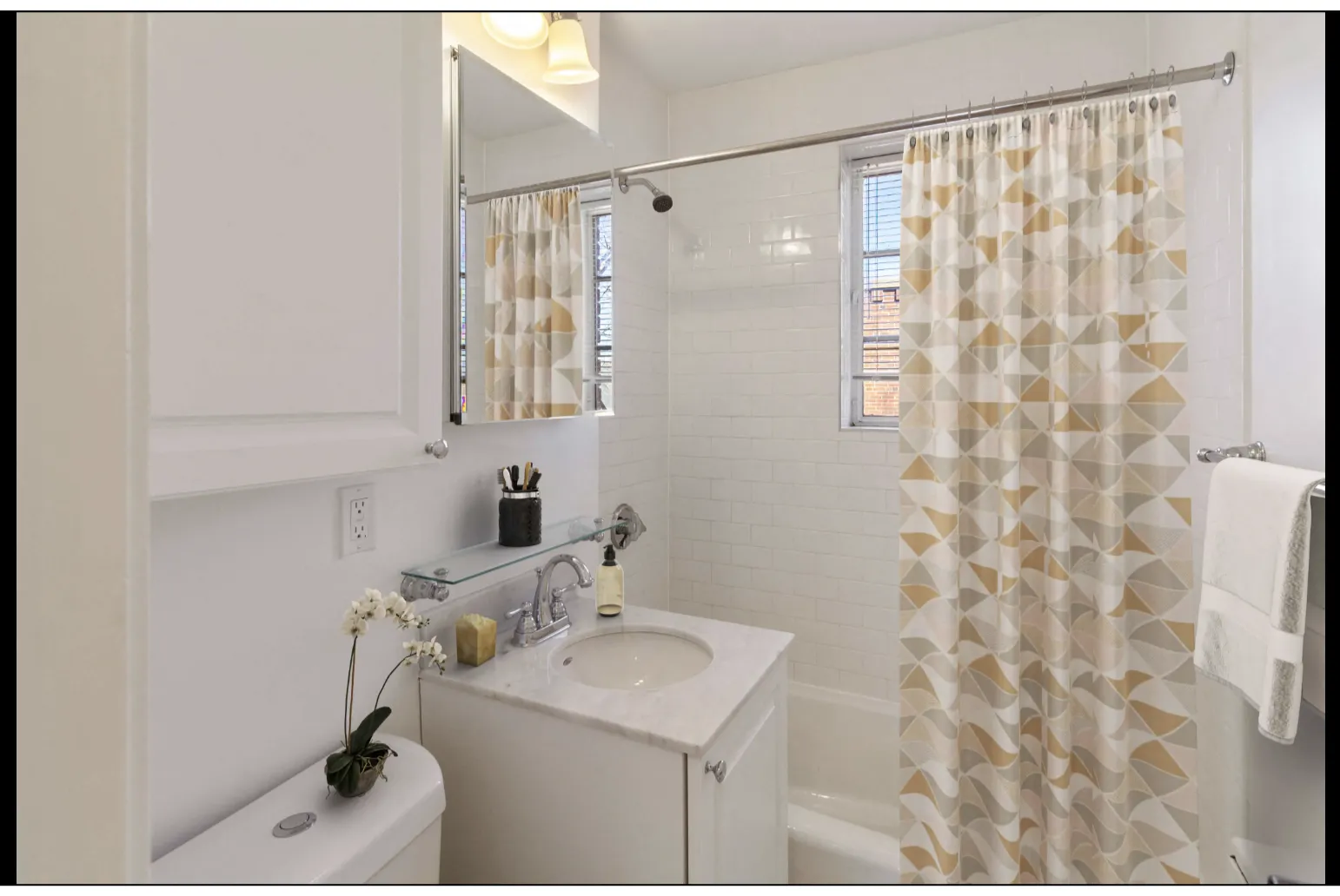 84 Saint Paul St, Coolidge Corner