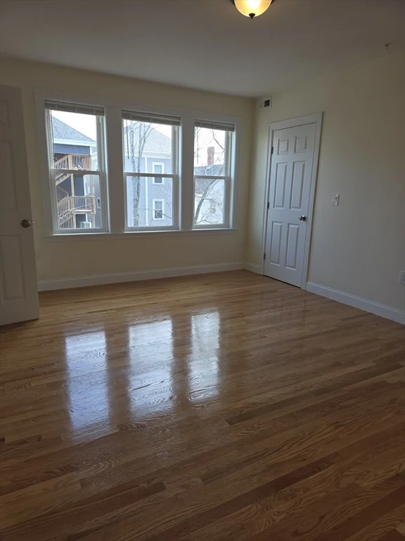 49 Woodcliff St, Dorchester