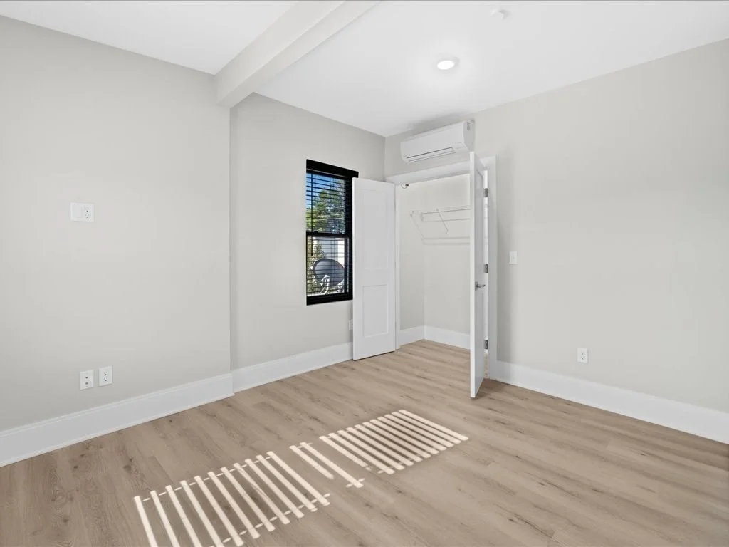 87-89 Malden, Everett