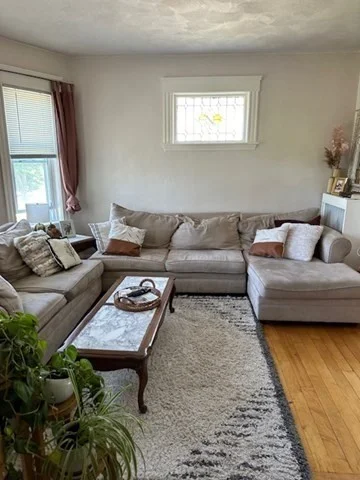 32 Gourley Rd, Tufts University