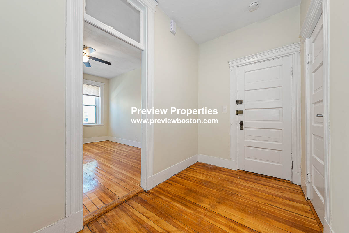 44 Brackett St, Brighton