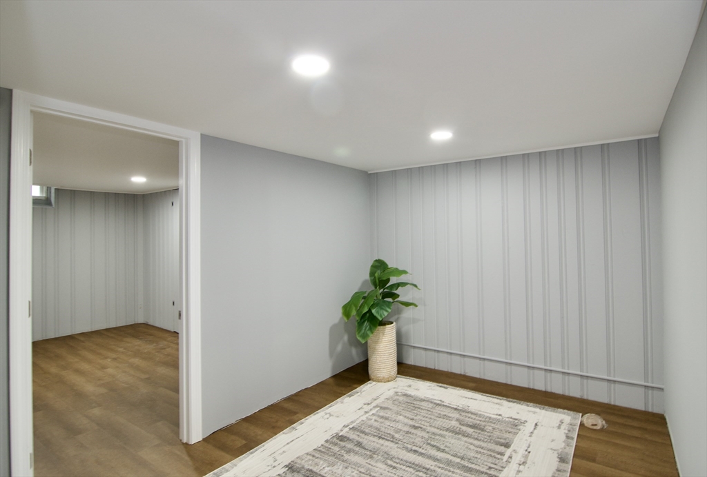 63 Grandview St, East Forest Park