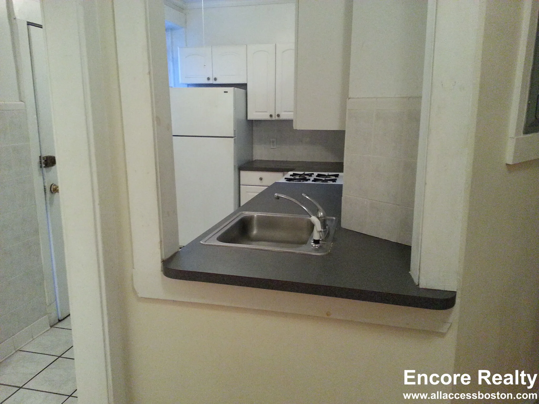 54 Egmont St, North Brookline