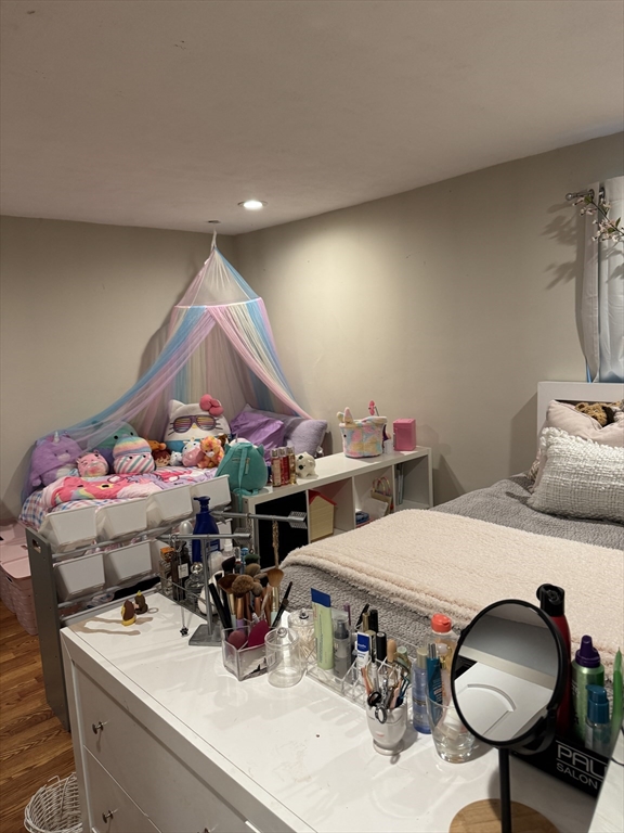 5050 Washington St, West Roxbury