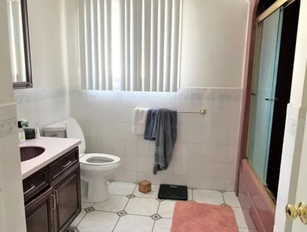 309 Beacon St, Ward Two