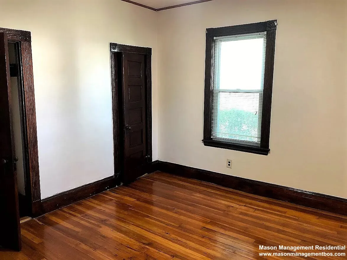 28 Litchfield St, Allston