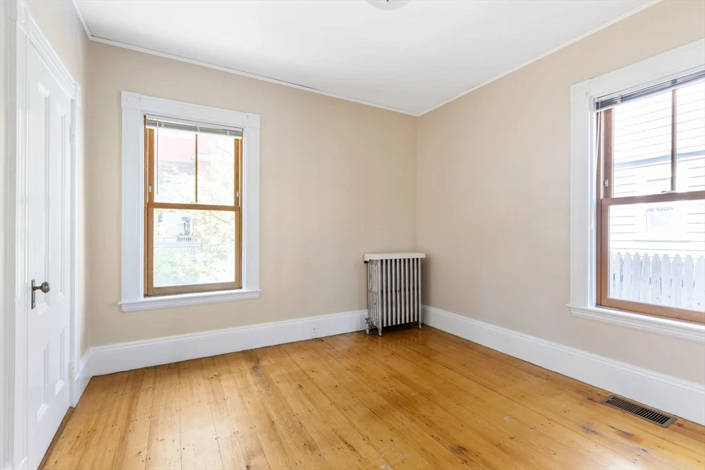 343 Pearl St, Cambridgeport