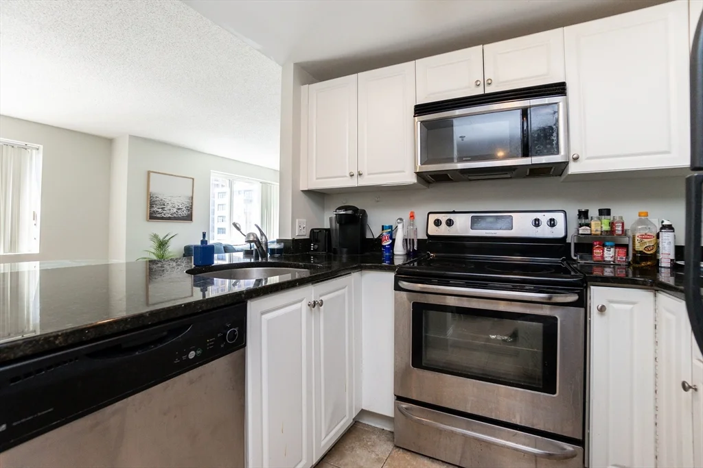 8-10 Museum Way, East Cambridge