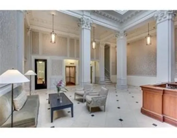 21 Beacon, Beacon Hill