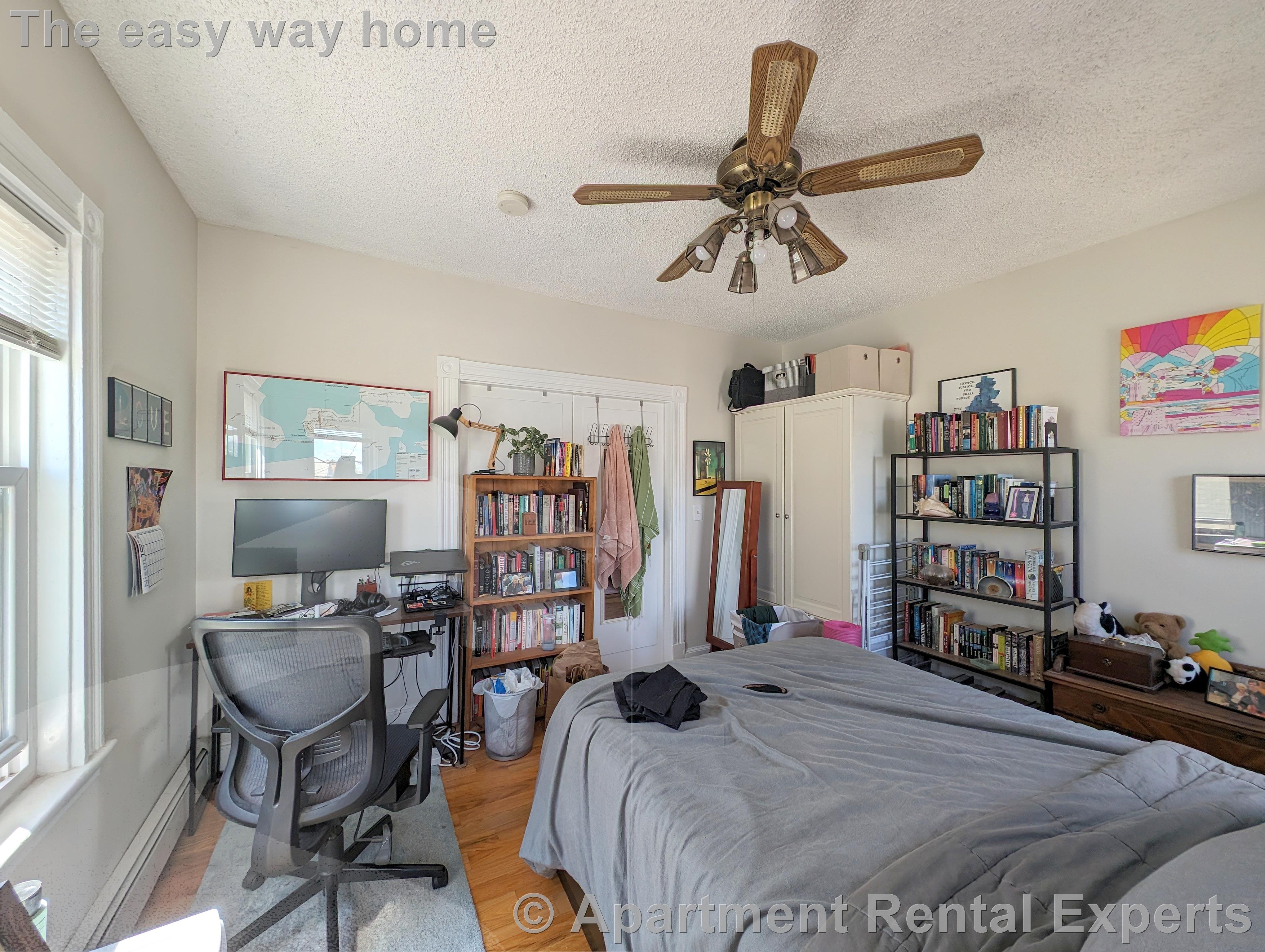 489 Main St, Magoun Square