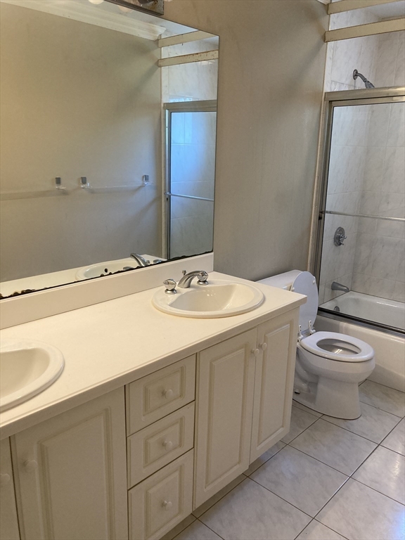 444 Atlantic Ave, Beach Bluff