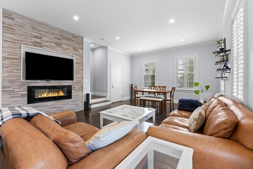 23 Chickatawbut St, Dorchester