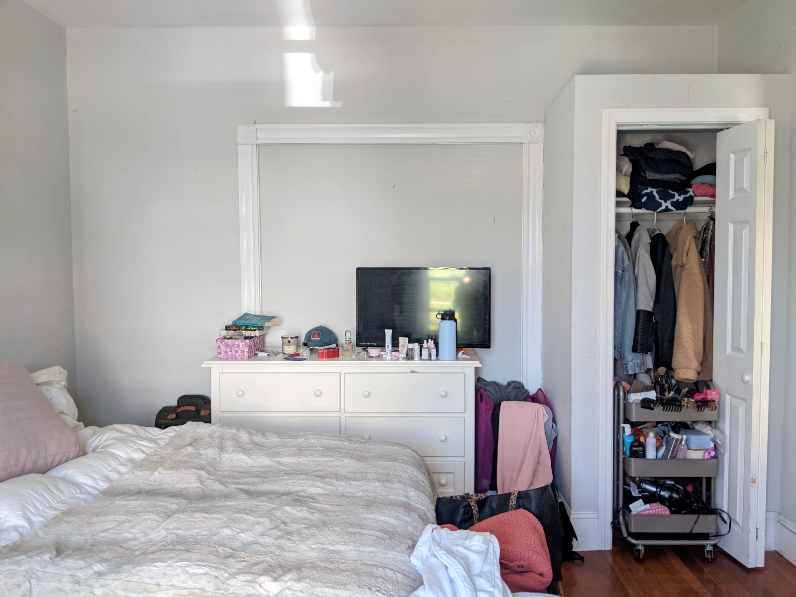 41 Belknap St, West Somerville