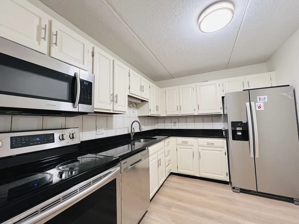 2500 Mystic Valley Pkwa, West Medford