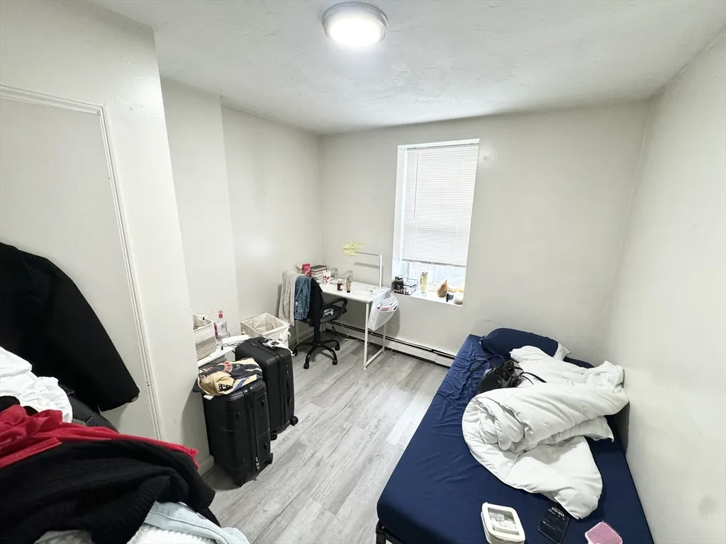 90 Hammond St, South End