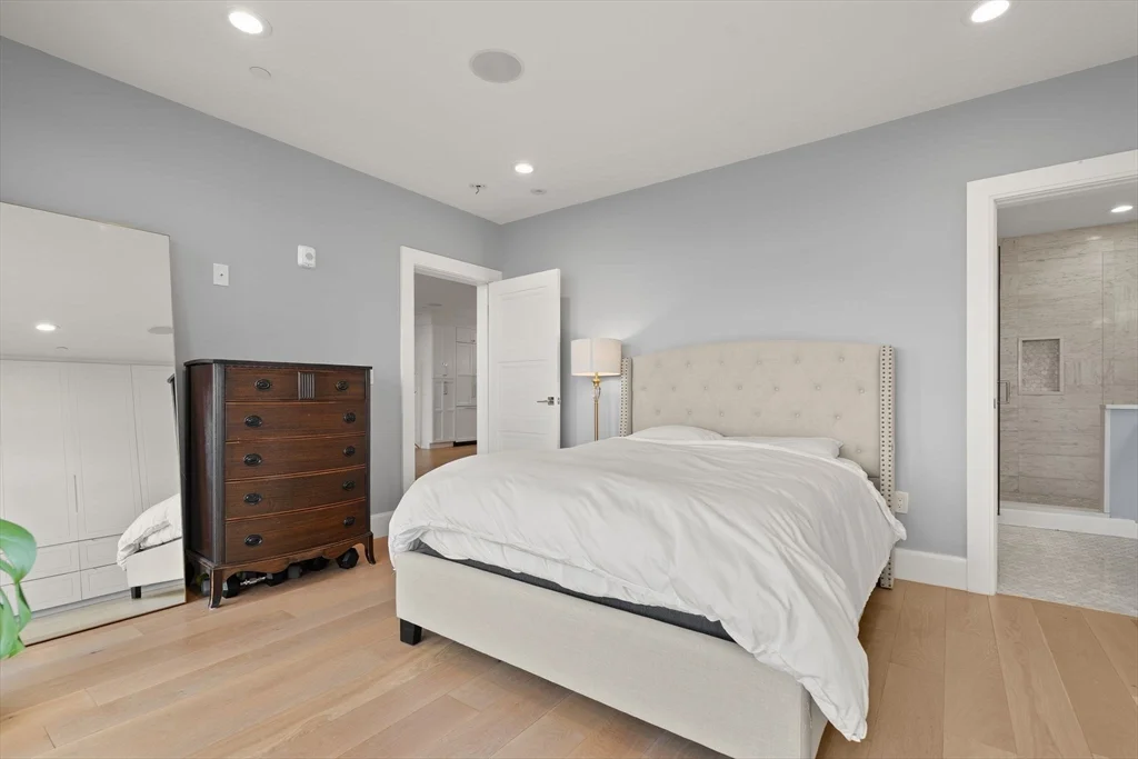 520 Dorchester Ave, South Boston