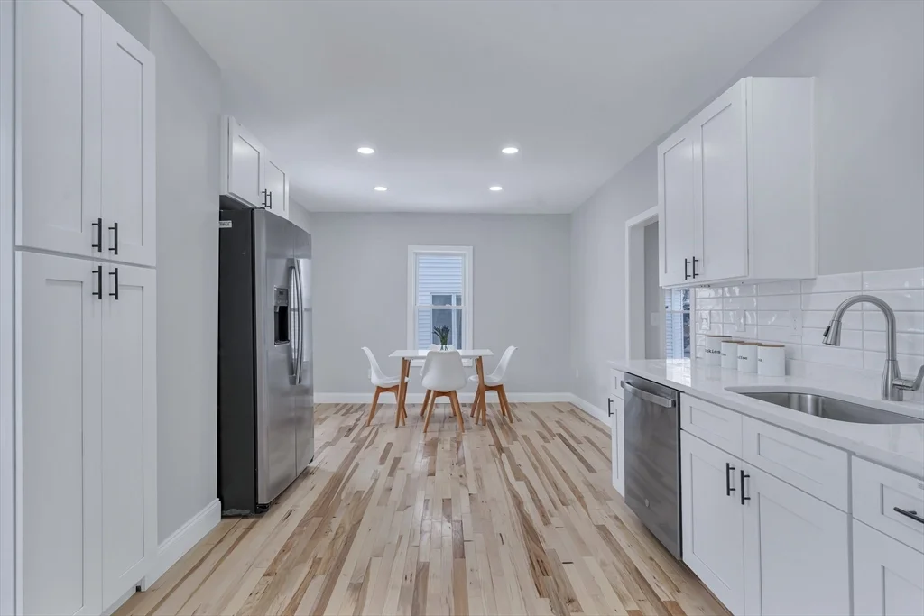 73 Walnut St, Dedham