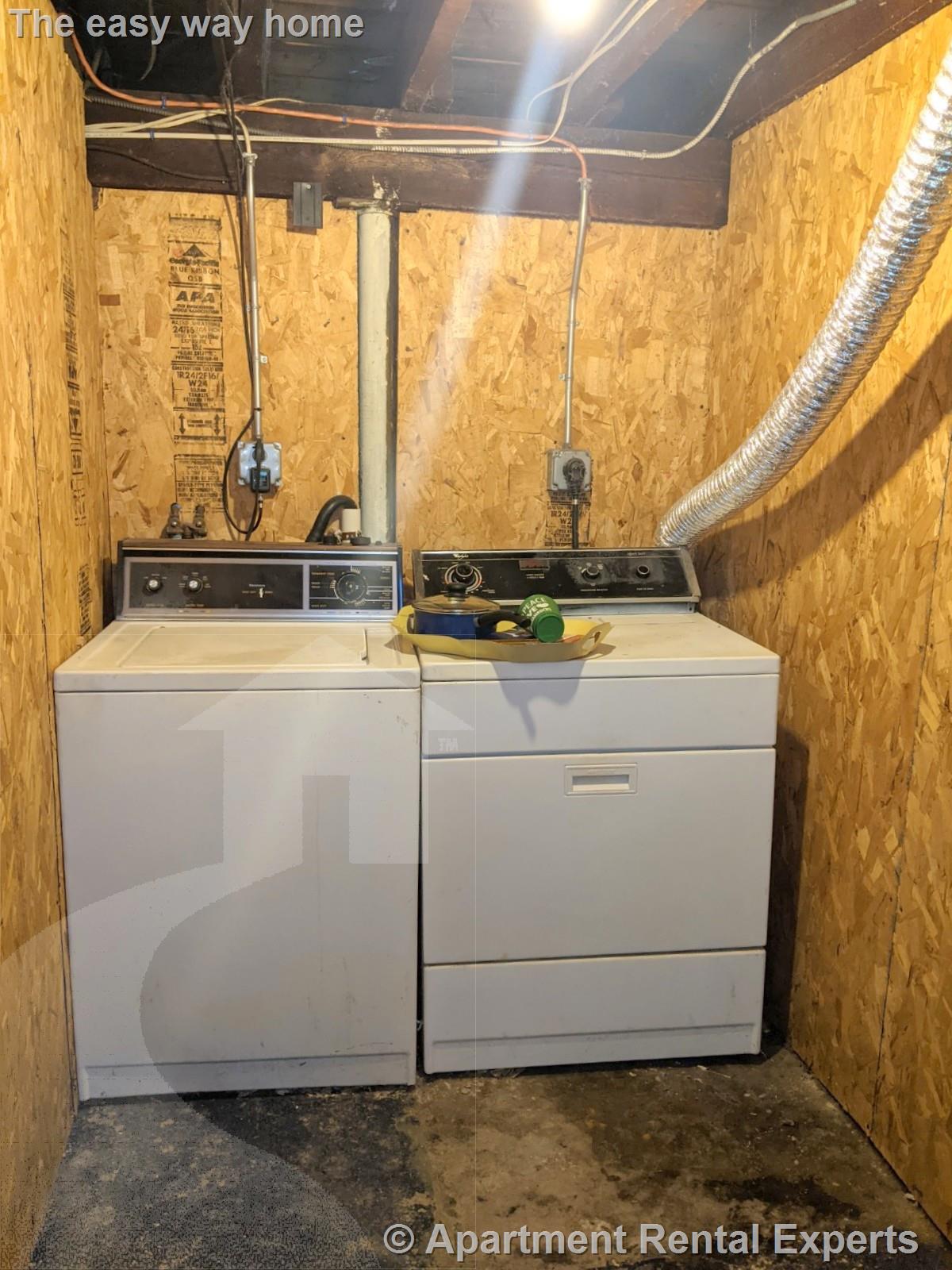 19 Leonard St, Davis Square