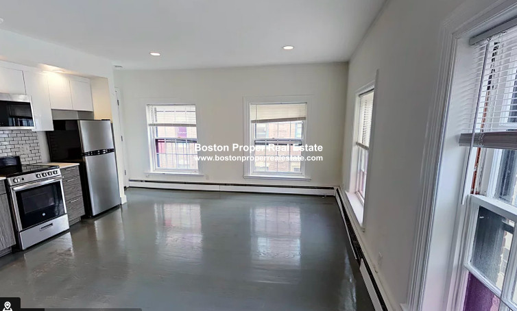 24 Joy St, Beacon Hill