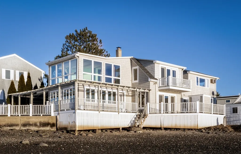 33 Eagle Hill Rd, Great Neck