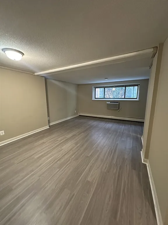 375 Harvard St, Mid-Cambridge