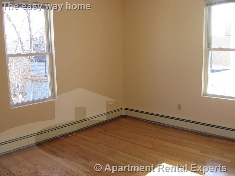 344 Putnam Ave, Cambridgeport